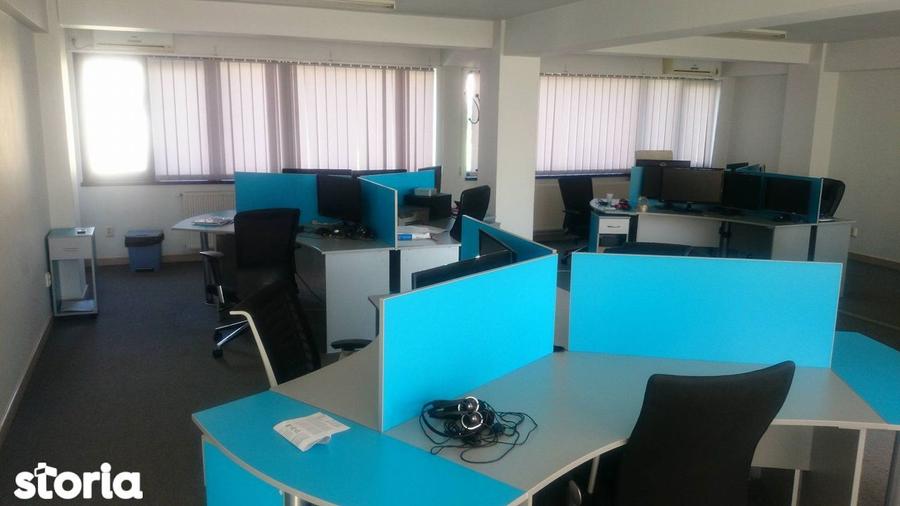 Spațiu comercial, de 250 mp, în Podu Roș
