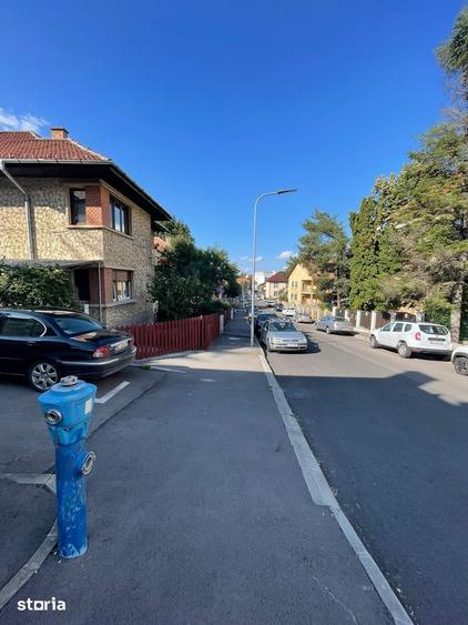 Apartament cu 2 camere decomandat în Centrul Istoric