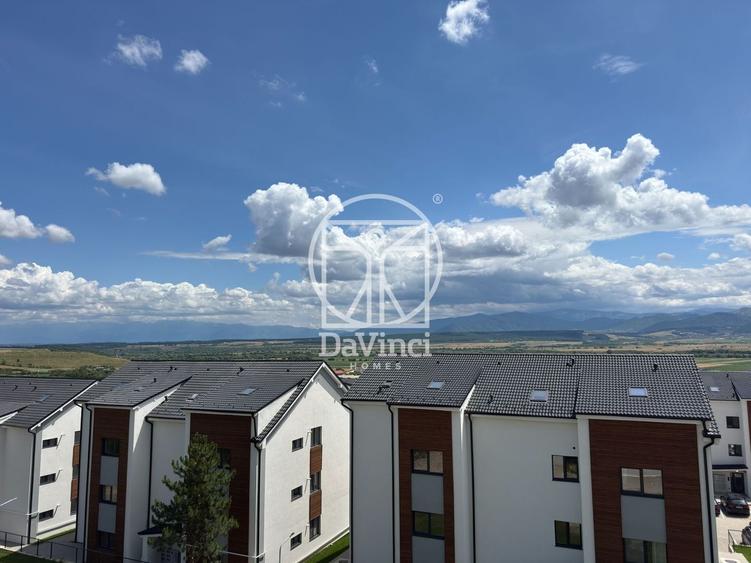 Apartament cu 3 camere semidecomandat în Exterior Vest
