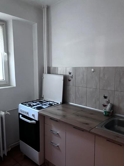 Drumul Taberei zona bld 1 Mai, linia tramvai 41, garsoniera mobilata - 7