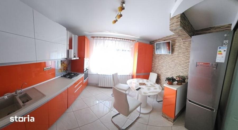 Inchiriez apartament 3 camere - 3