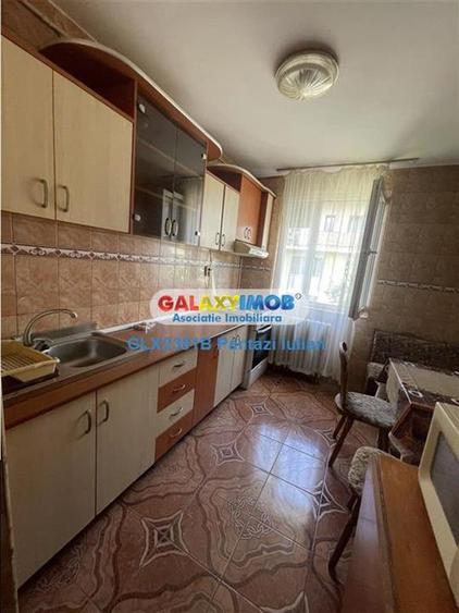 Apartament cu 3 camere semidecomandat, mobilat în 1 Decembrie 1918