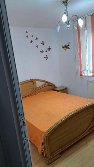 Apartament cu 2 camere în Micro 6