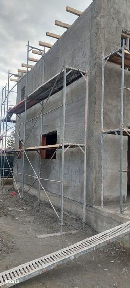 Casă cu 3 camere cu Teren 420 Mp în Șerbănești