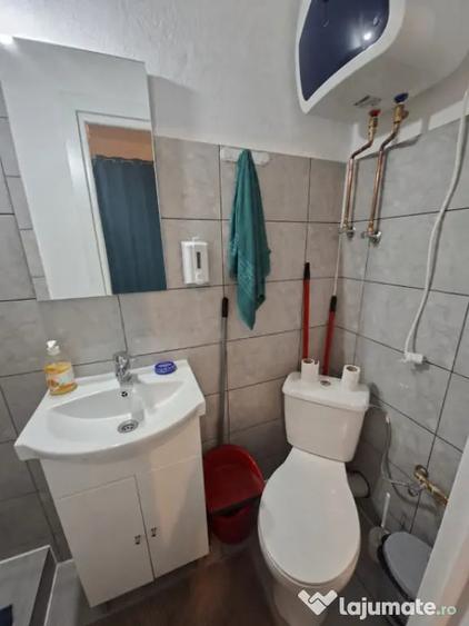 Garsonieră semidecomandată în Central