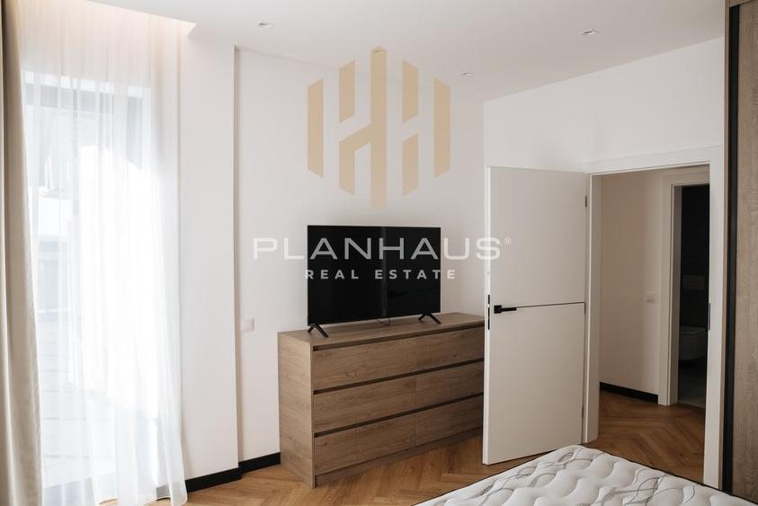 Apartament cu 3 camere decomandat, mobilat în Valea Roșie