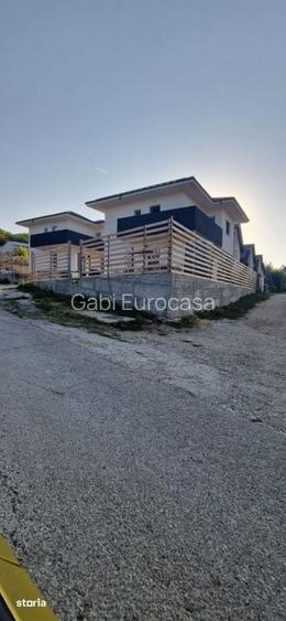 Casa Stefanesti Valea Mare