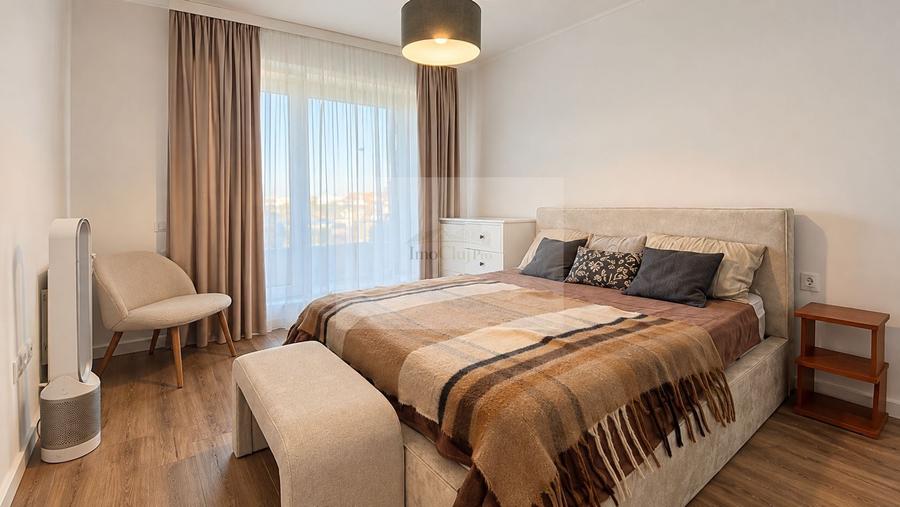 Apartament cu 2 camere semidecomandat, mobilat în Între Lacuri