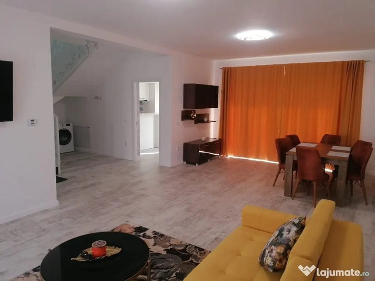 Casă cu 4 camere cu Teren 360 Mp în Borhanci