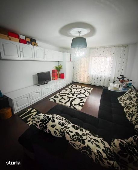 Apartament cu 2 camere decomandat în Carpați 2