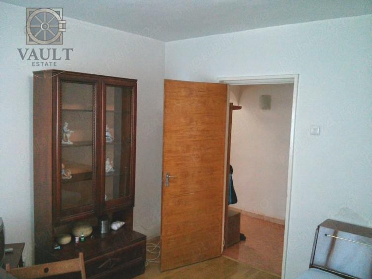 Apartament cu 2 camere decomandat, mobilat în Berceni