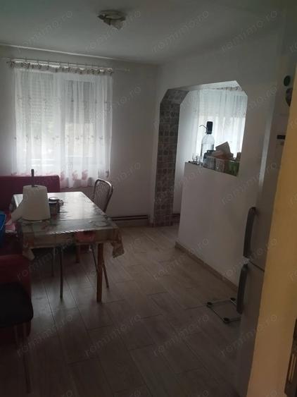 Casă cu 4 camere cu Teren 740 Mp în Pișchia