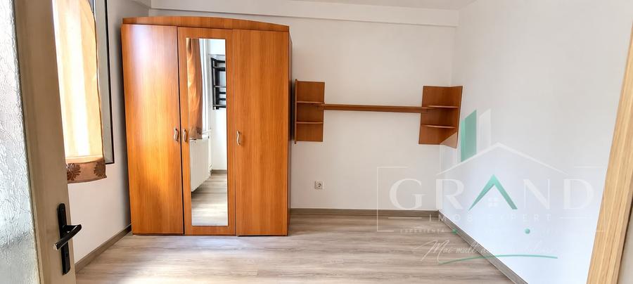 Apartament cu 2 camere semidecomandat, mobilat în Central