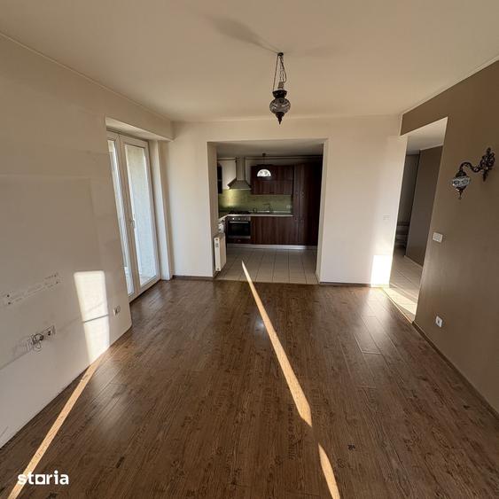Apartament cu 3 camere în Colentina