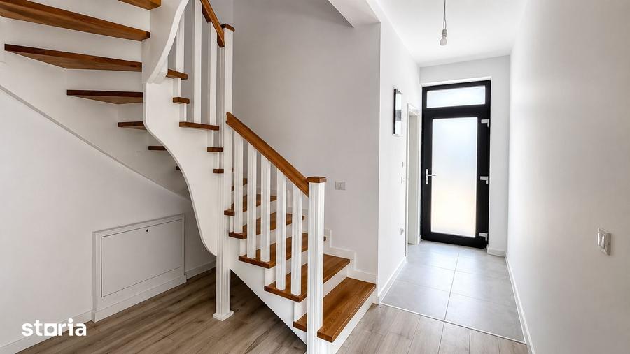Casă cu 3 camere cu Teren 265 Mp în Sânmihaiu Român