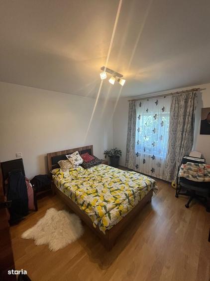 Casă cu 4 camere în Cumpăna