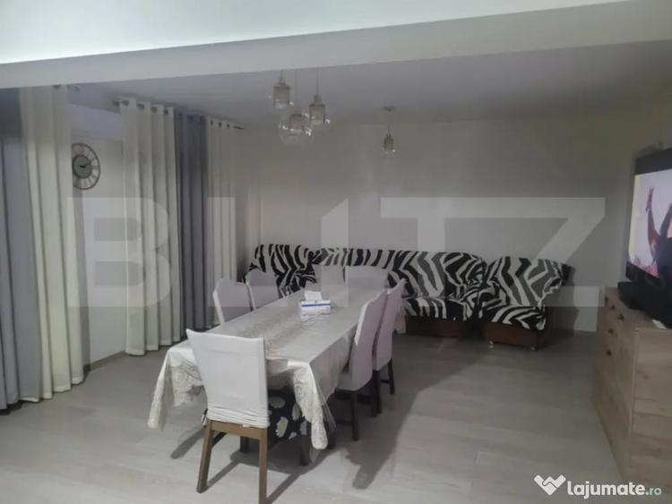 Apartament cu 3 camere semidecomandat, mobilat în Calea Moldovei