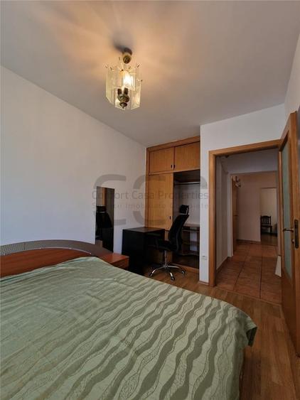 Apartament cu 3 camere decomandat în Doamna Ghica