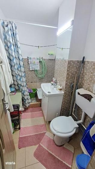 Garsonieră decomandată în Central