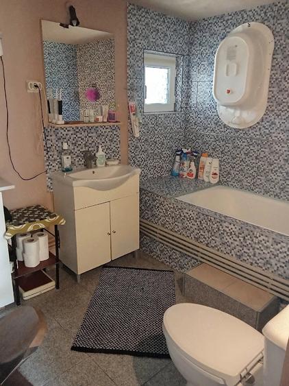 Casă cu 3 camere cu Teren 650 Mp în Moșneni