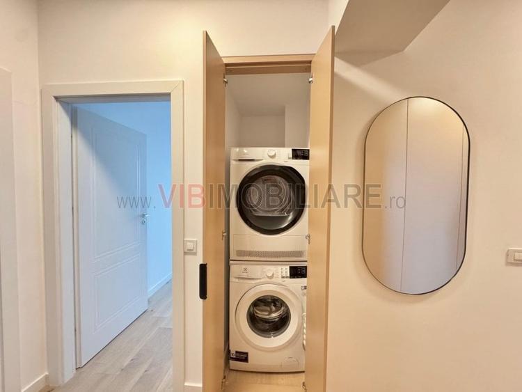 Apartament cu 3 camere decomandat în Băneasa