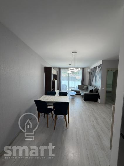 Apartament cu 2 camere semidecomandat, mobilat în Central