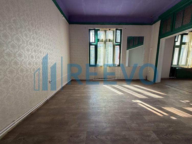 Spațiu comercial, de 147 mp, în Central