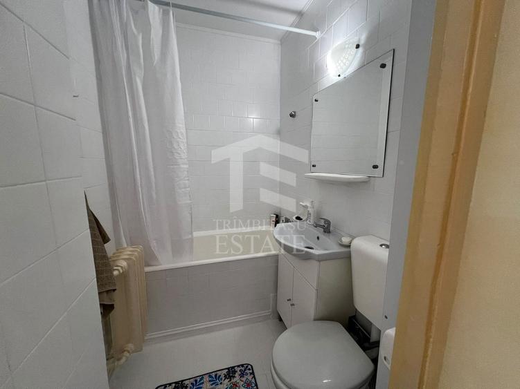 Apartament cu 3 camere semidecomandat, mobilat în Drumul Taberei