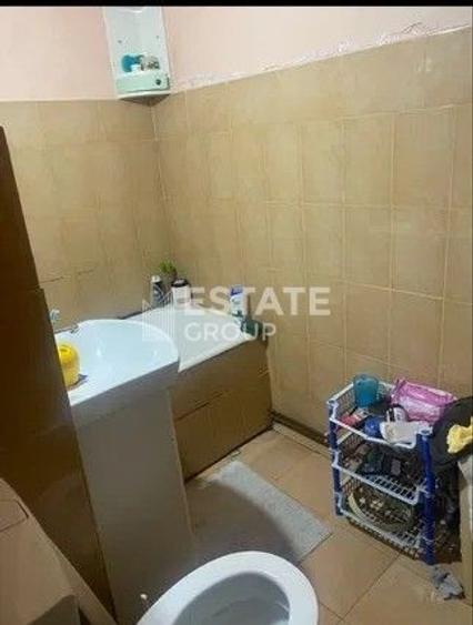 Garsonieră decomandată, mobilată în Steaua