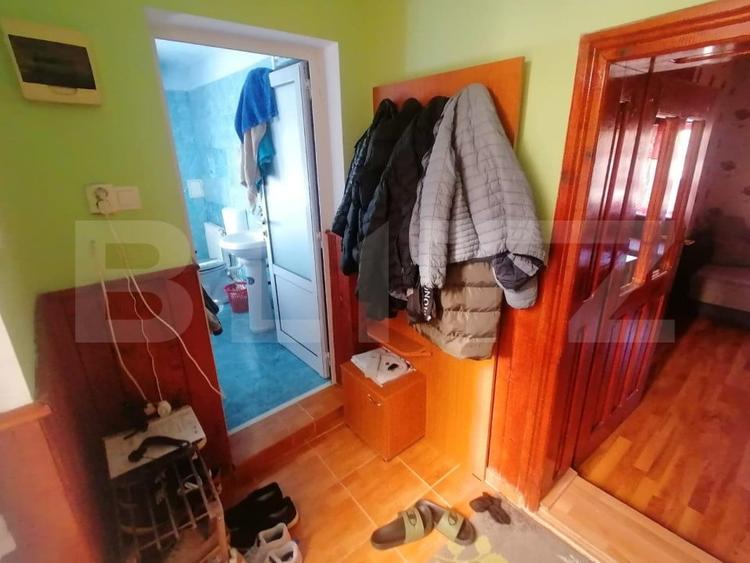 Casă individuală cu 3 camere cu Teren 2000 Mp în Cugir