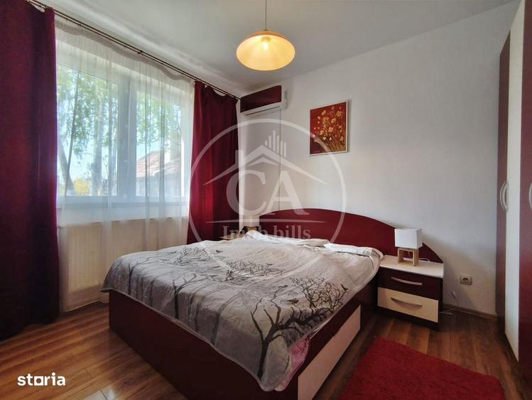 Casă cu 4 camere decomandat în Sântandrei