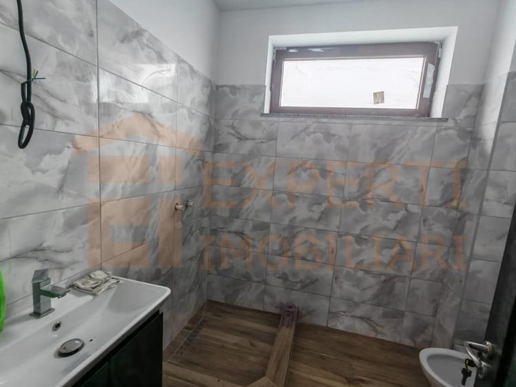Spațiu comercial, de 360 mp, în Central