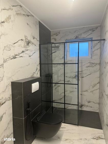Casă cu 5 camere cu Teren 492 Mp în Oncea