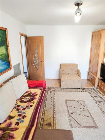 Apartament cu 2 camere decomandat în Nufărul