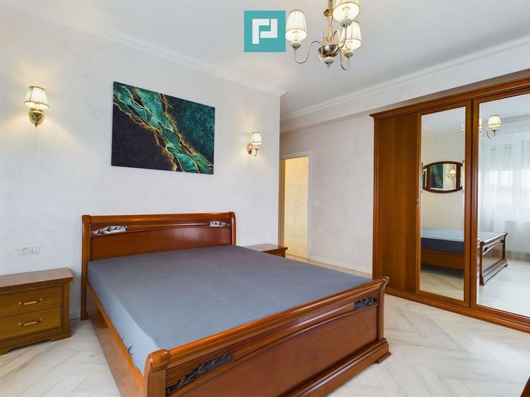 Apartament cu 3 camere decomandat în UTA