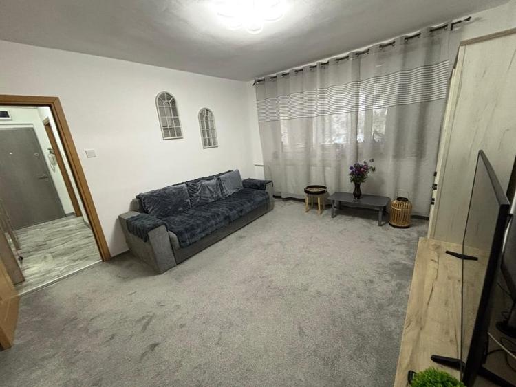 Apartament cu 3 camere - Zona NORD - 1