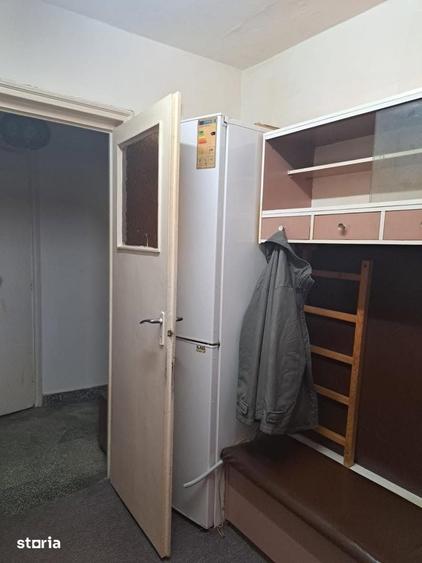 Apartament cu 2 camere semidecomandat în Solidarității