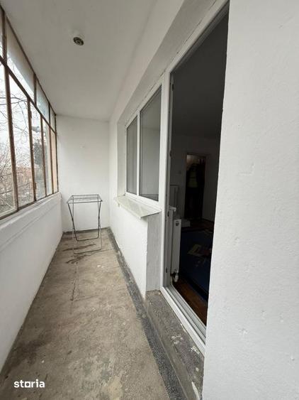 Apartament cu 2 camere semidecomandat în Brazda lui Novac