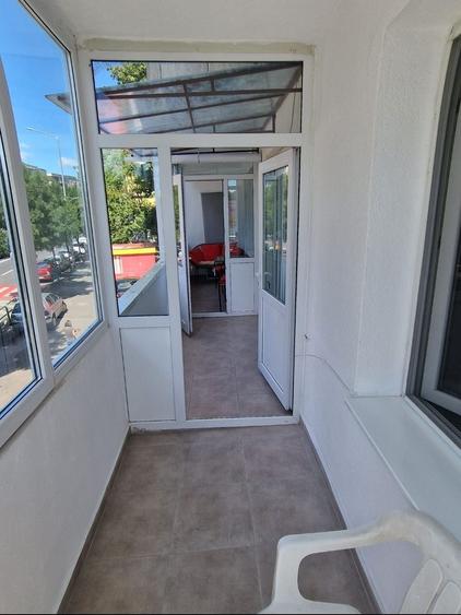 Apartament cu 2 camere decomandat în 7 Noiembrie