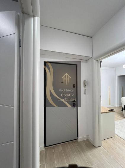 Apartament cu 2 camere semidecomandat în 1 Mai