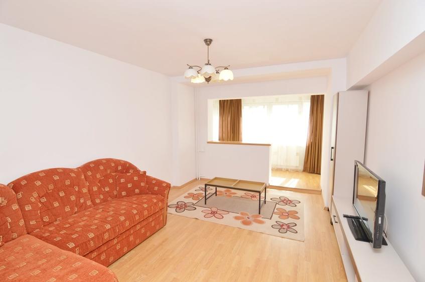 Apartament cu 3 camere decomandat în Iancului