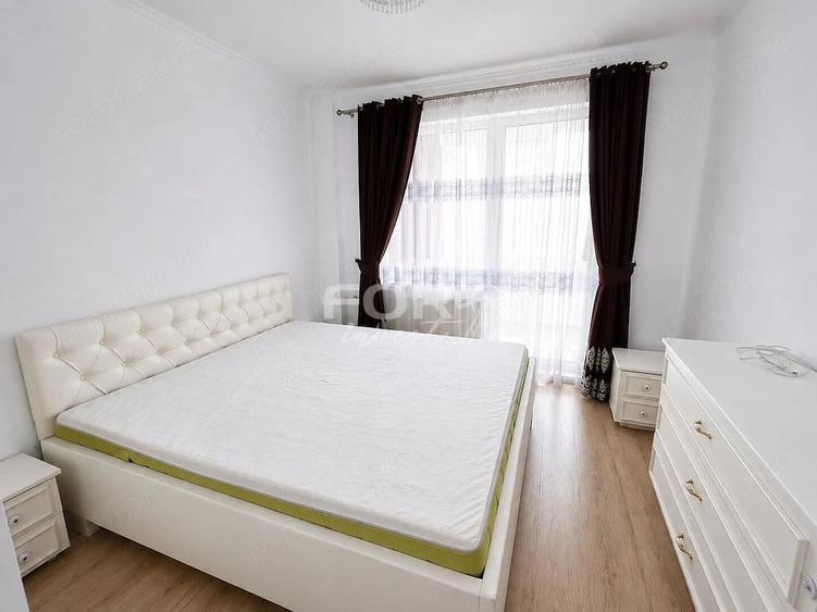 Apartament cu 3 camere decomandat în Nufărul