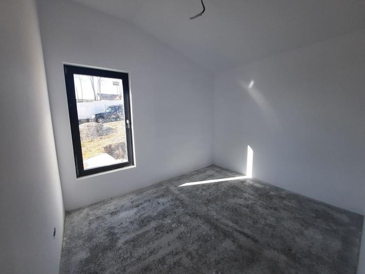 Casă individuală cu 3 camere cu Teren 650 Mp în Negrești (Dobreni)