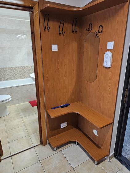 Garsonieră decomandată, mobilată în Centru Civic
