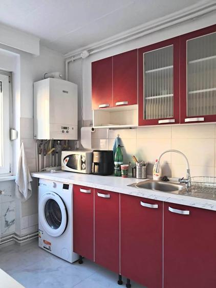 Apartament cu 2 camere decomandat în Cedonia