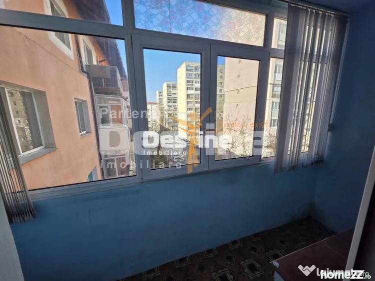 Apartament cu 2 camere decomandat în Mircea cel Bătrân