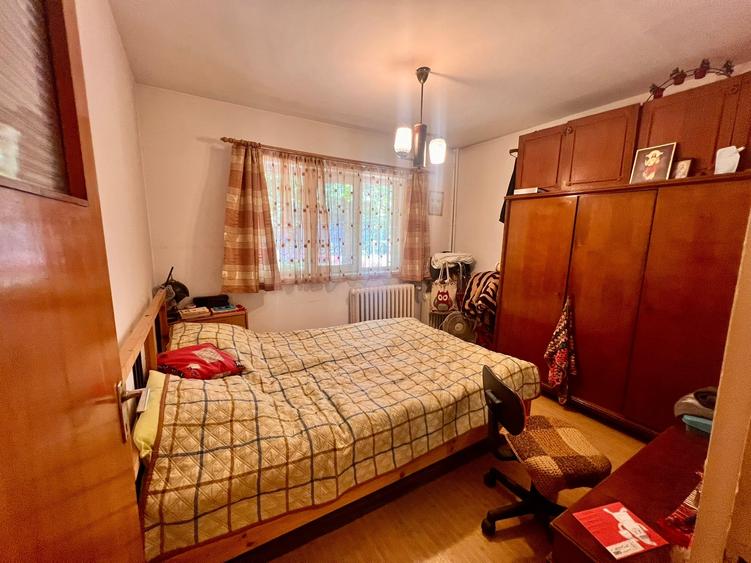 Apartament cu 2 camere decomandat în Berceni