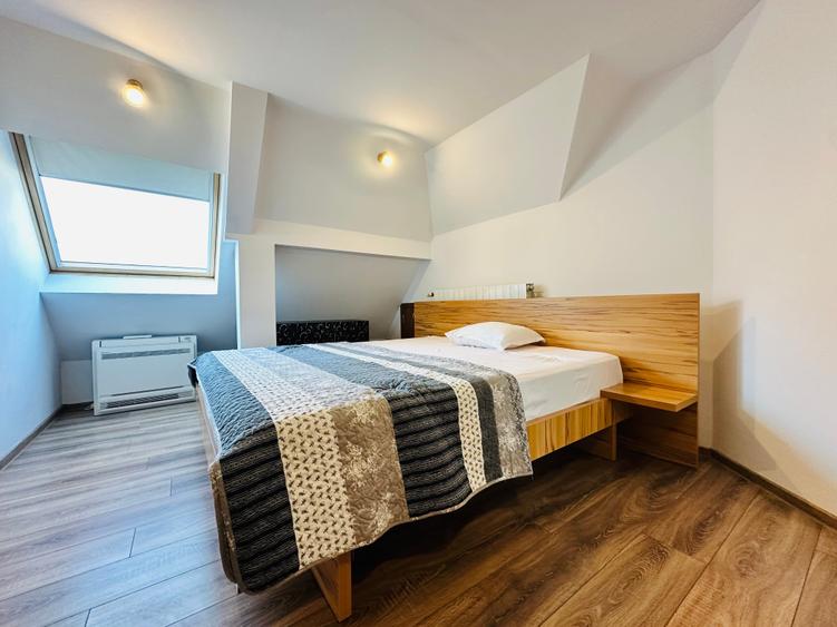 Apartament cu 2 camere semidecomandat în P-ța Dorobanți