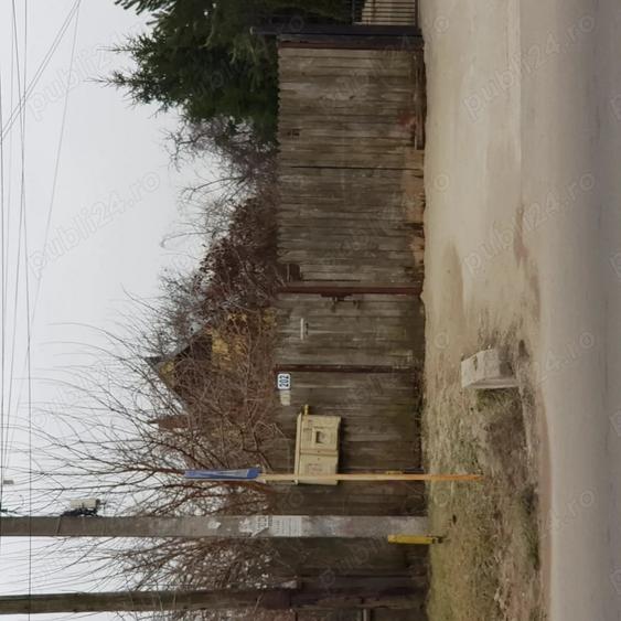 Teren de 2000 mp, în Domnești