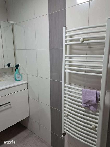 Apartament cu 2 camere semidecomandat în Micro 16